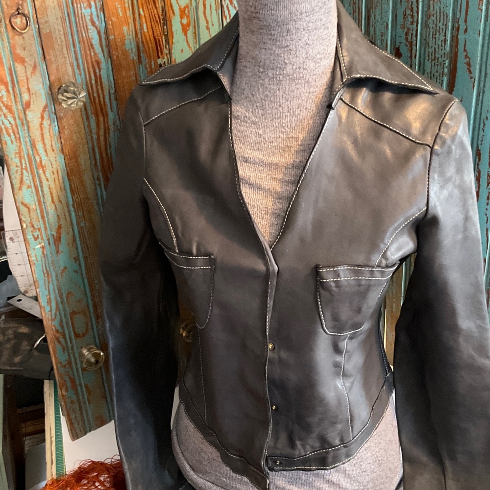 BLUR Italian Women's Black Leather Jacket 42. Amazing and edgy